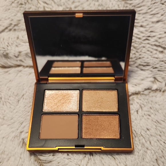 NARS Gold and Brown Lip Balm and Gloss Collection - Picture 2 of 13